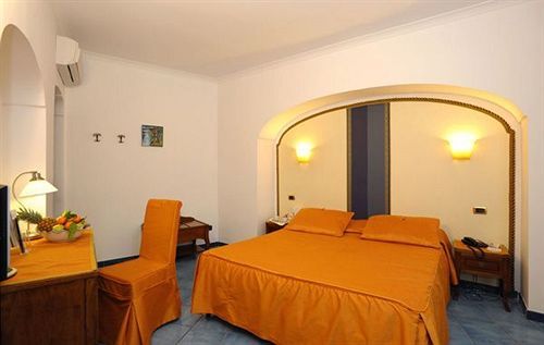 Floridiana Hotel